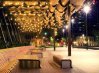 The comfy benches around the square (alongside fun play sand pits) are a great place to relax, let the kids play alongside you, grab a bite to eat day or night. 